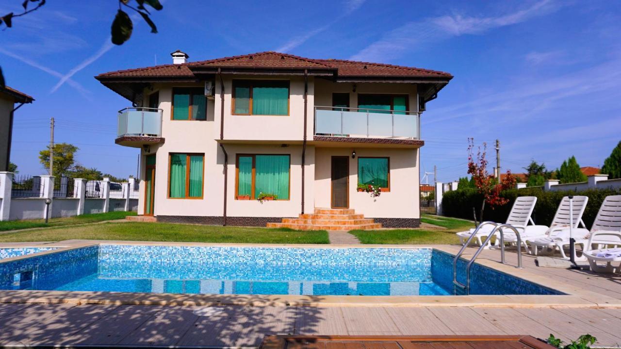 Вила Помело - Family Villa Pomelo Bŭlgarevo Εξωτερικό φωτογραφία