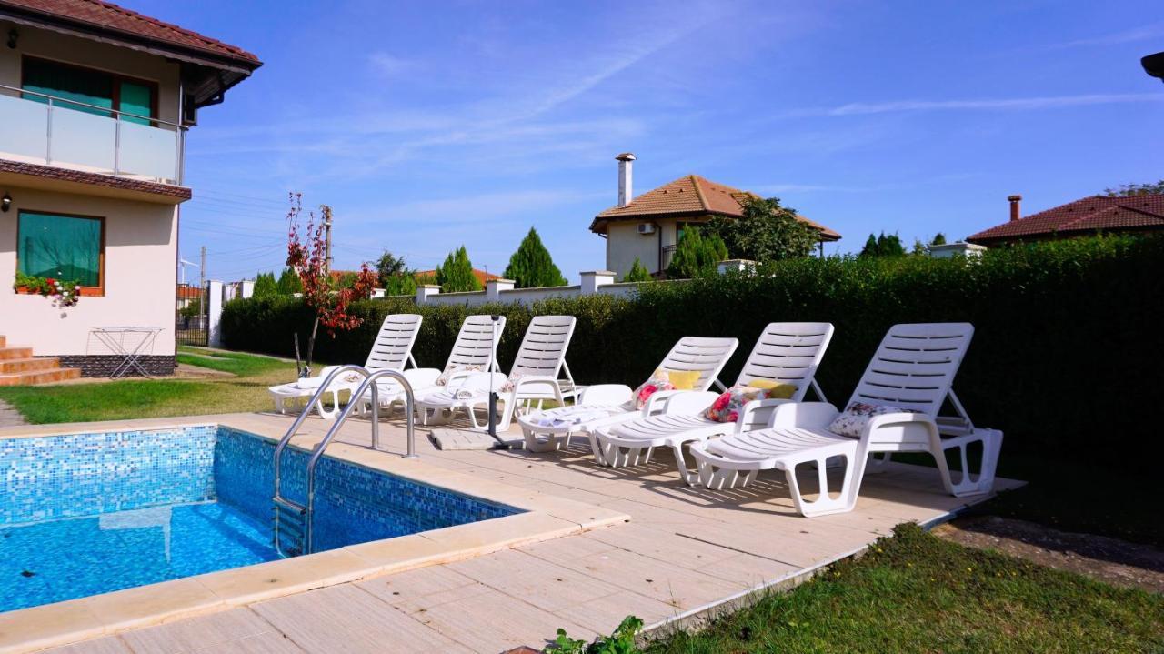 Вила Помело - Family Villa Pomelo Bŭlgarevo Εξωτερικό φωτογραφία