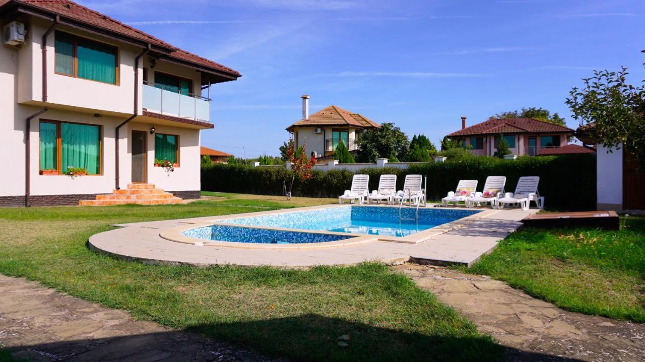 Вила Помело - Family Villa Pomelo Bŭlgarevo Εξωτερικό φωτογραφία
